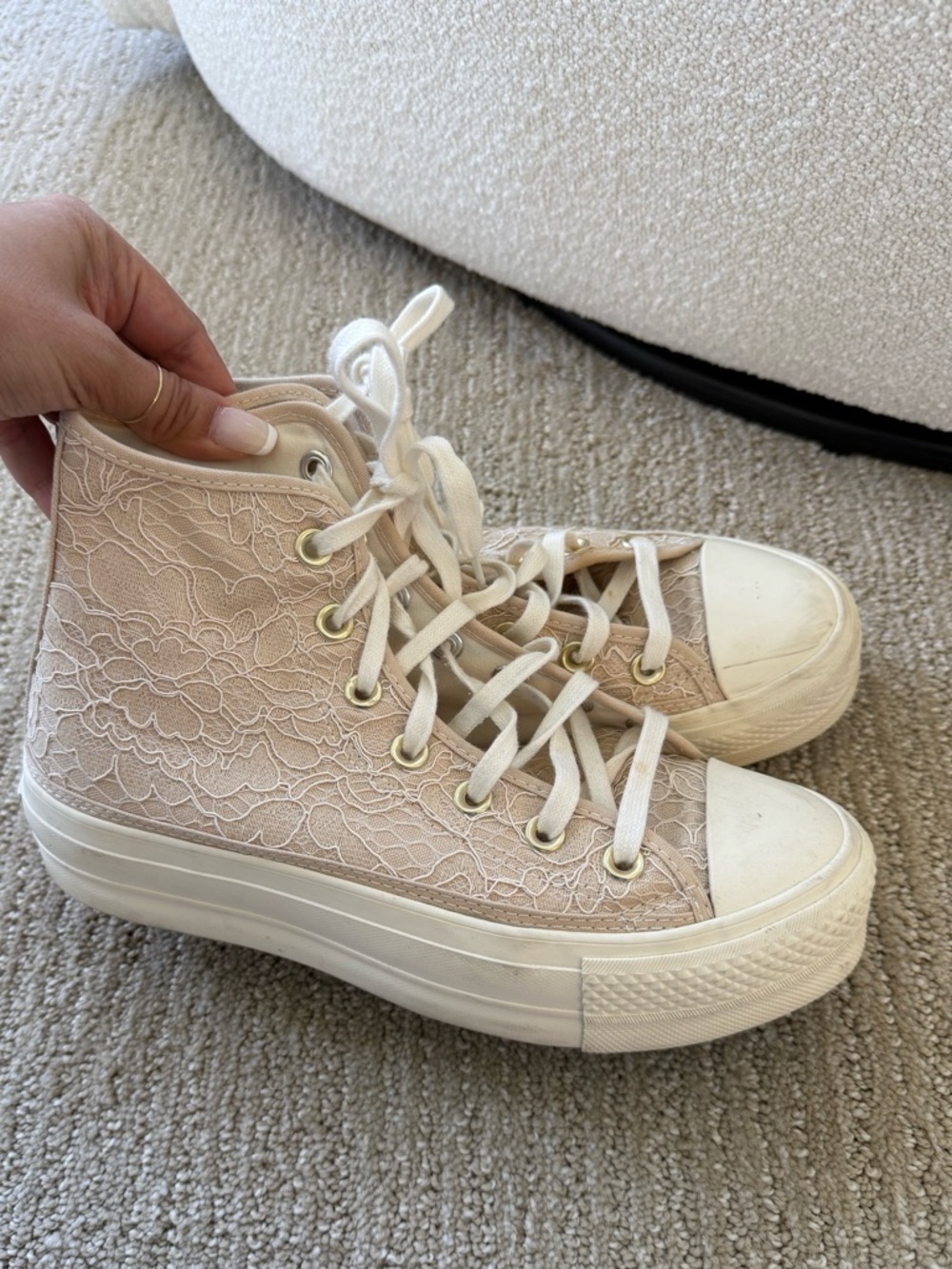 Converse Lace High-Top Platform Chuck Taylor Sneakers - Picture 4 of 8